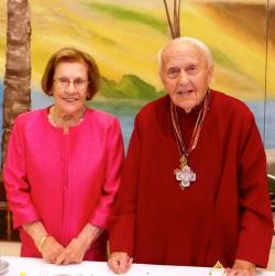 Matushka Mary and Father Paul Shafran, at the celebratory 70th anniversary banquet in their honor (photo: Matushka Sandy Kopestonsky)